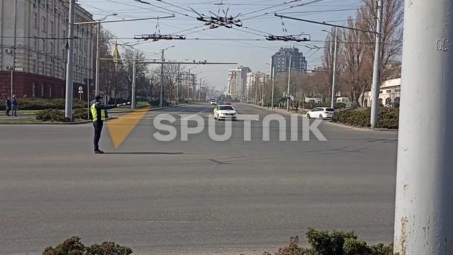 Кортеж делегации во главе с румынским премьером