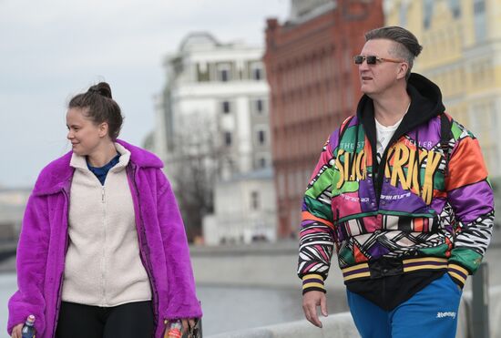 Теплая погода в Москве