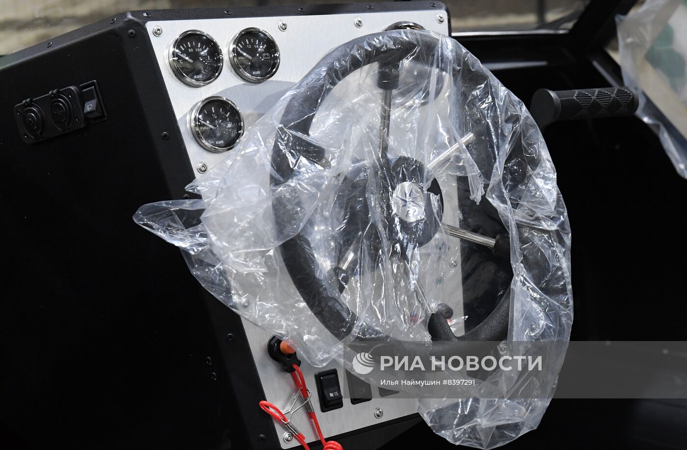 Производство и испытание аэролодок "Аллигатор" в Красноярском крае