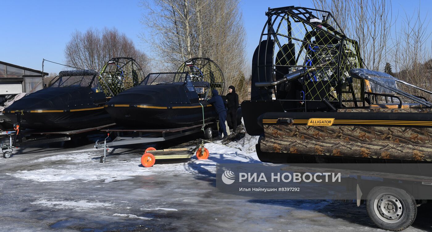 Производство и испытание аэролодок "Аллигатор" в Красноярском крае