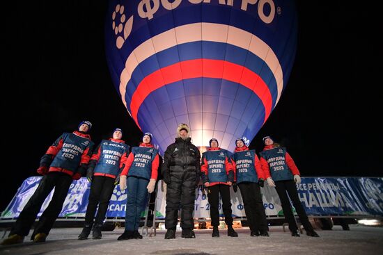 Старт полета Ф. Конюхова на воздушном шаре с попыткой установить два мировых рекорда