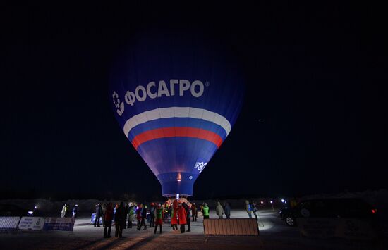 Старт полета Ф. Конюхова на воздушном шаре с попыткой установить два мировых рекорда