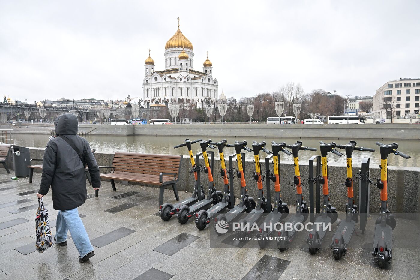 Старт сезона проката электросамокатов  в Москве