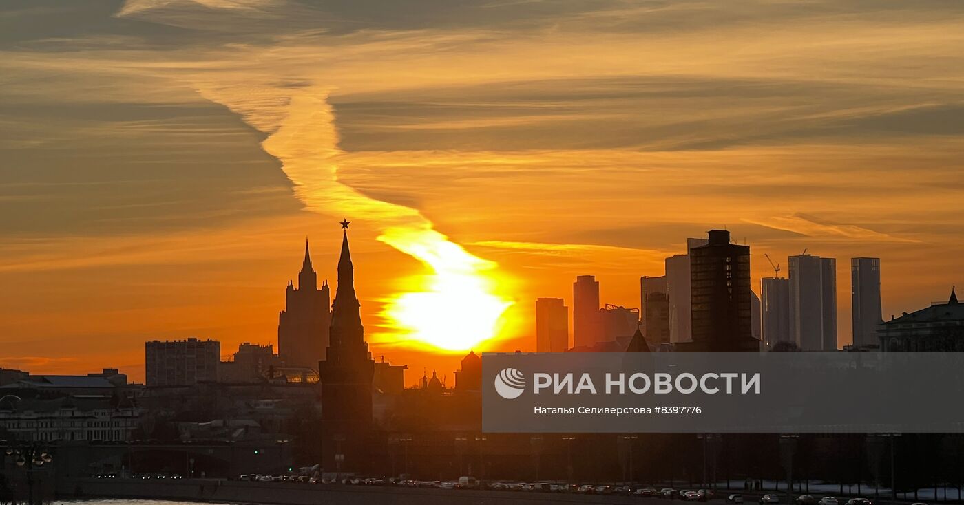 Закат в Москве