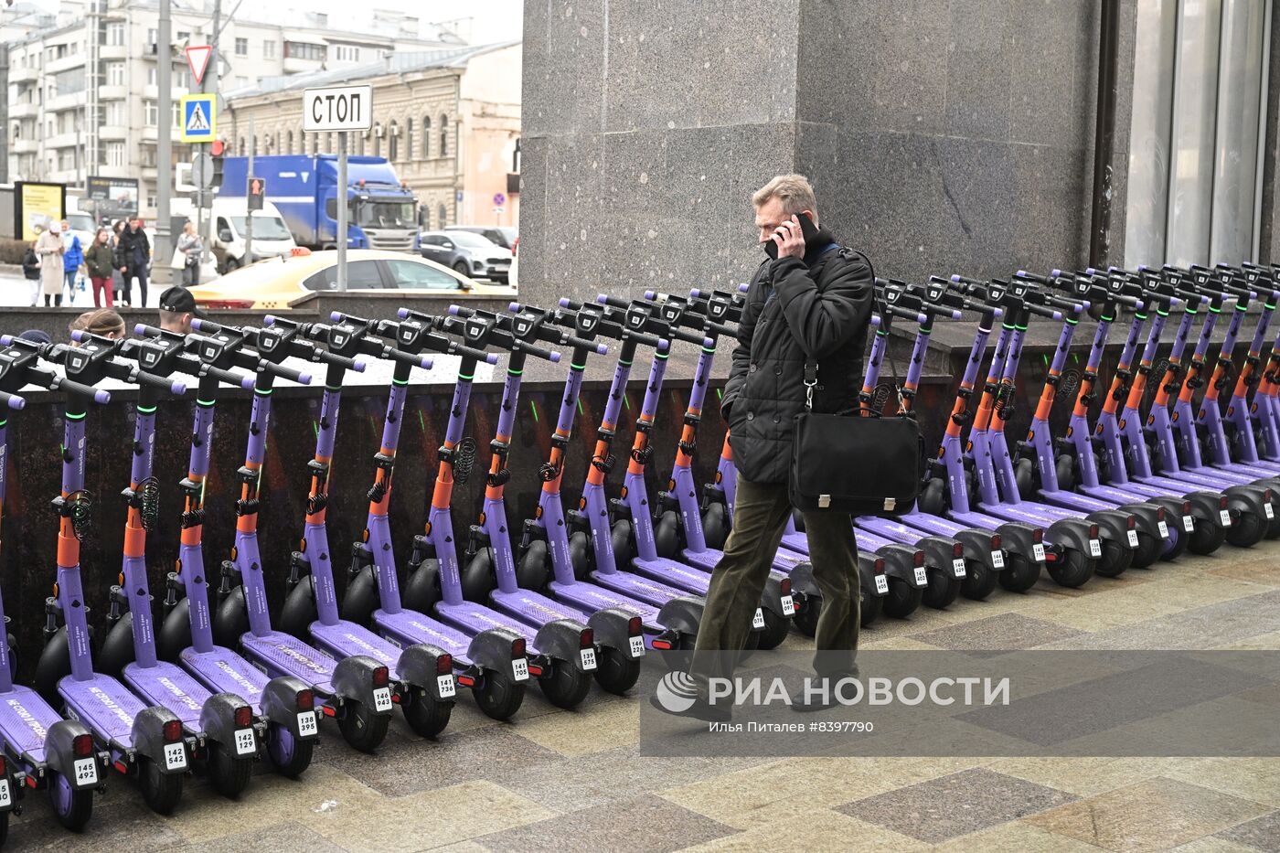 Старт сезона проката электросамокатов  в Москве