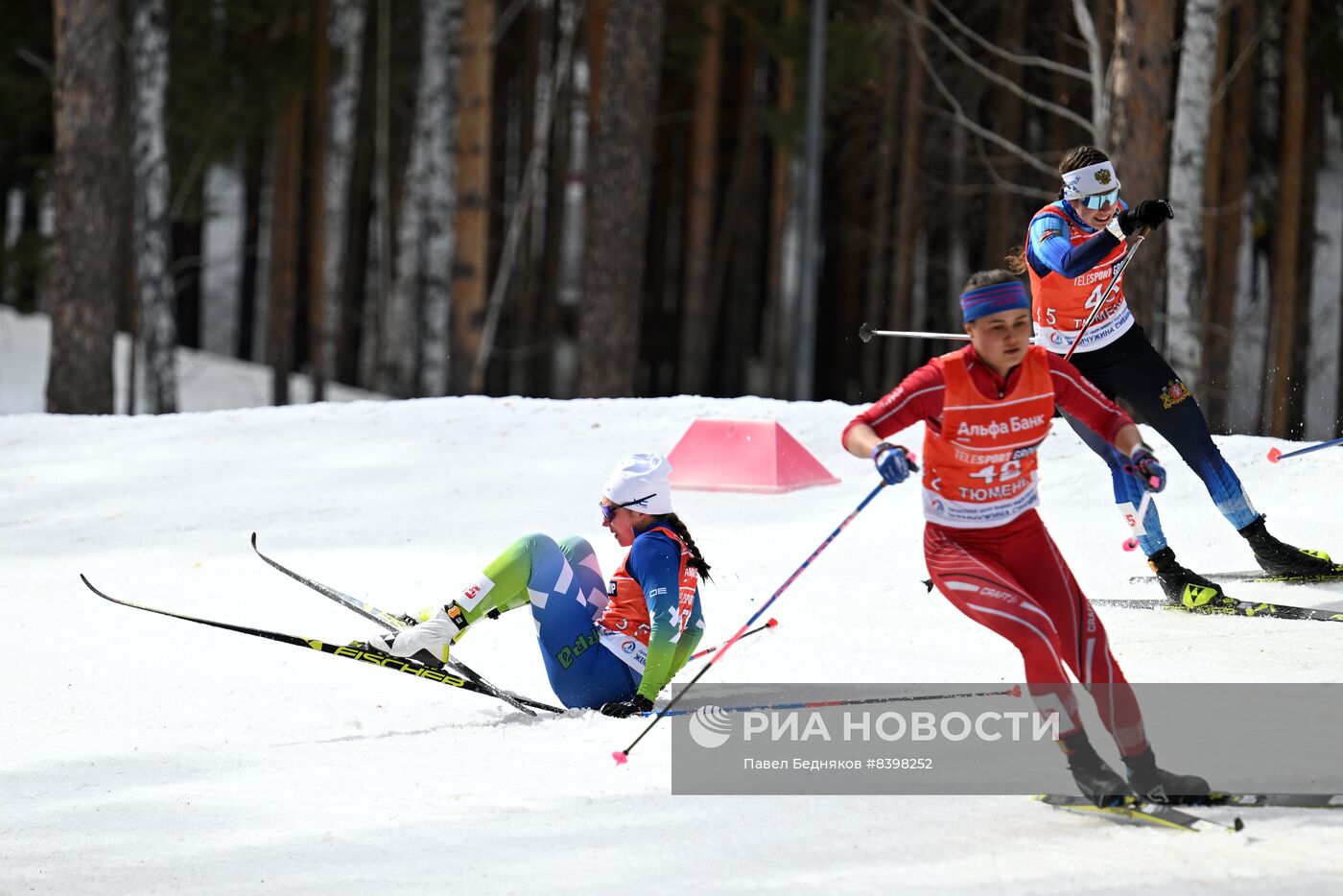 Лыжные гонки. Чемпионат России. Женщины. Масс-старт