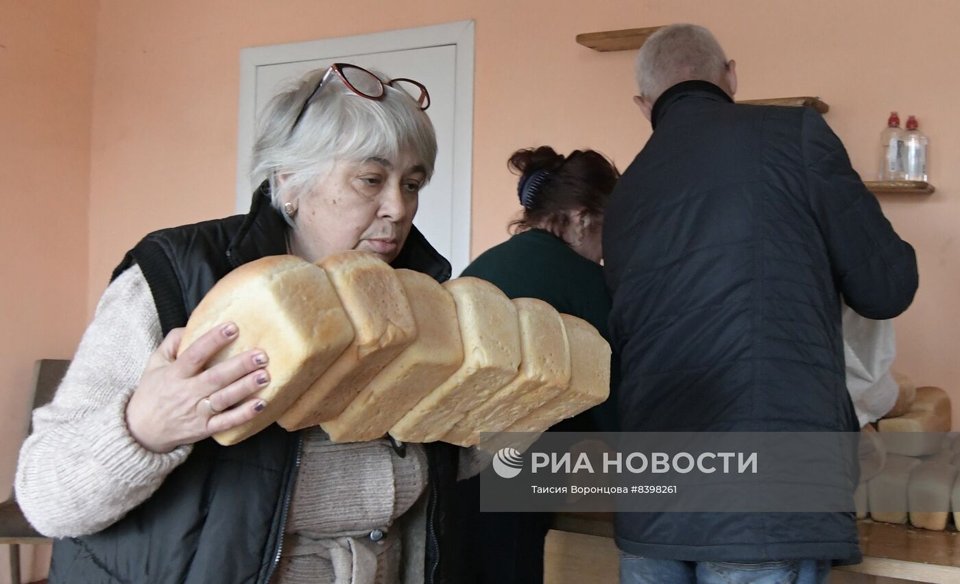 Работа волонтеров в прифронтовых районах ЛНР