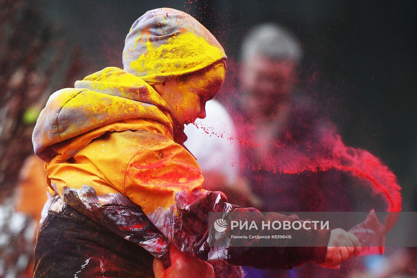 15-й фестиваль Холи Мела в Москве