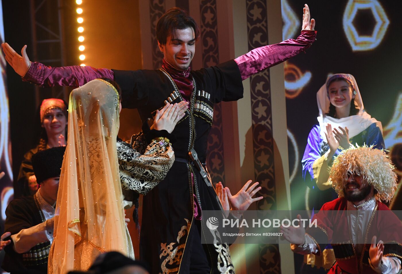 Празднование Навруза в Москве