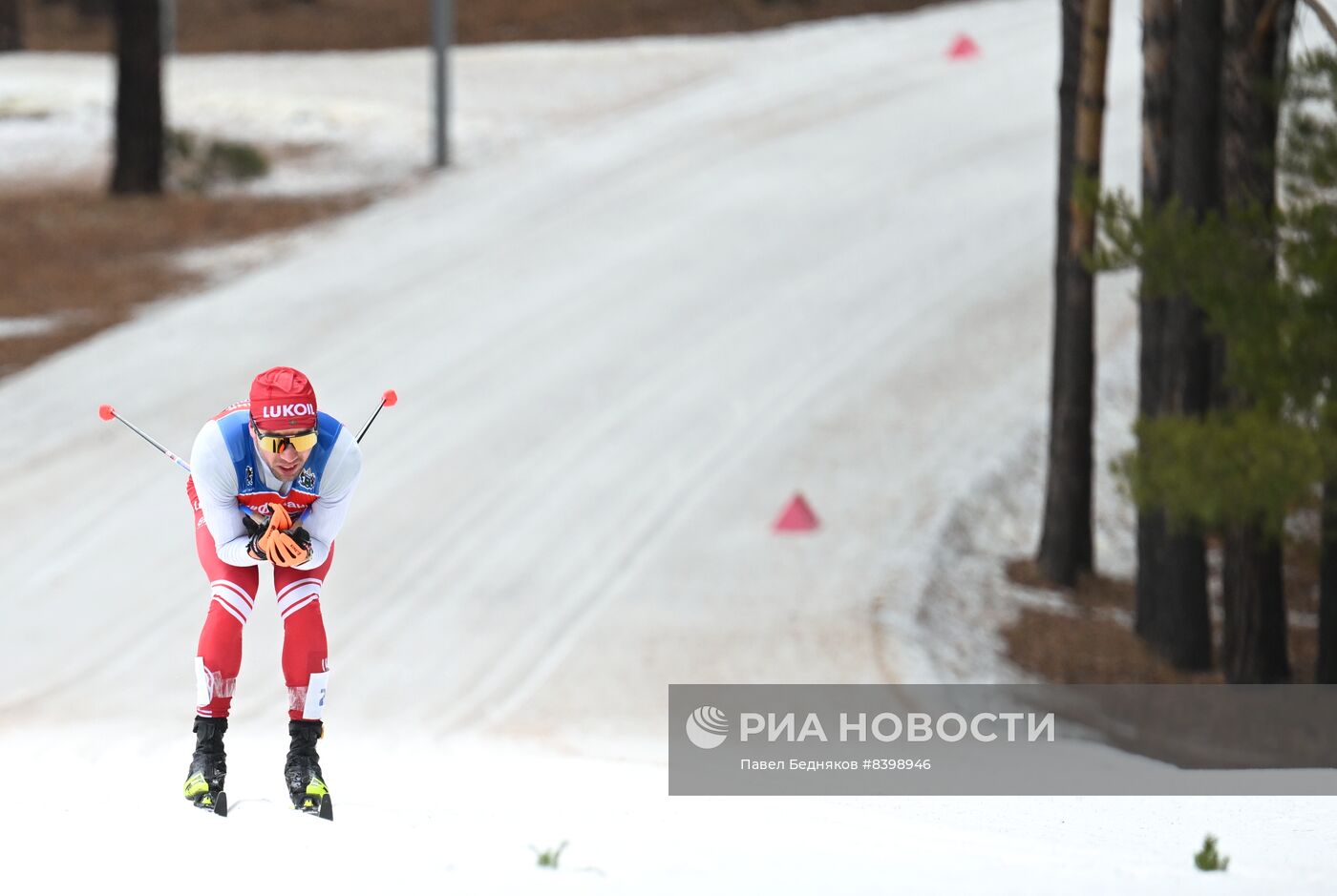 Лыжные гонки. Чемпионат России. Мужчины. Масс-старт