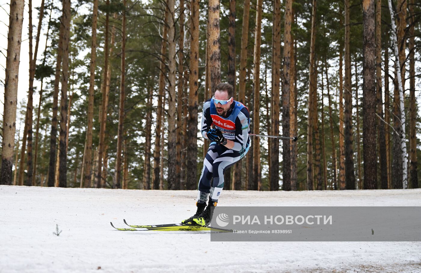 Лыжные гонки. Чемпионат России. Мужчины. Масс-старт