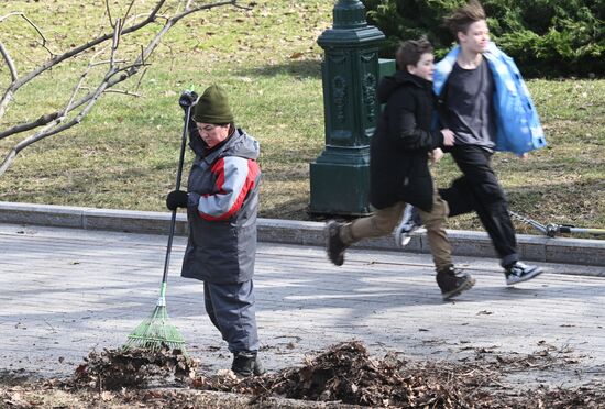 Весна в Москве