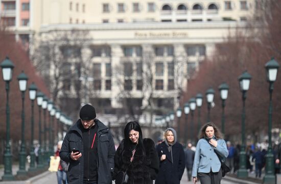 Весна в Москве