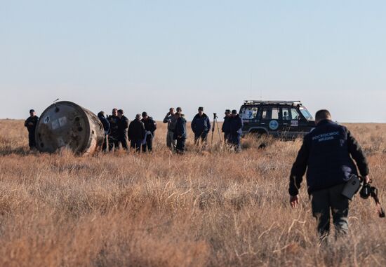 Возвращение на Землю ТПК "Союз МС-22" в беспилотном режиме 