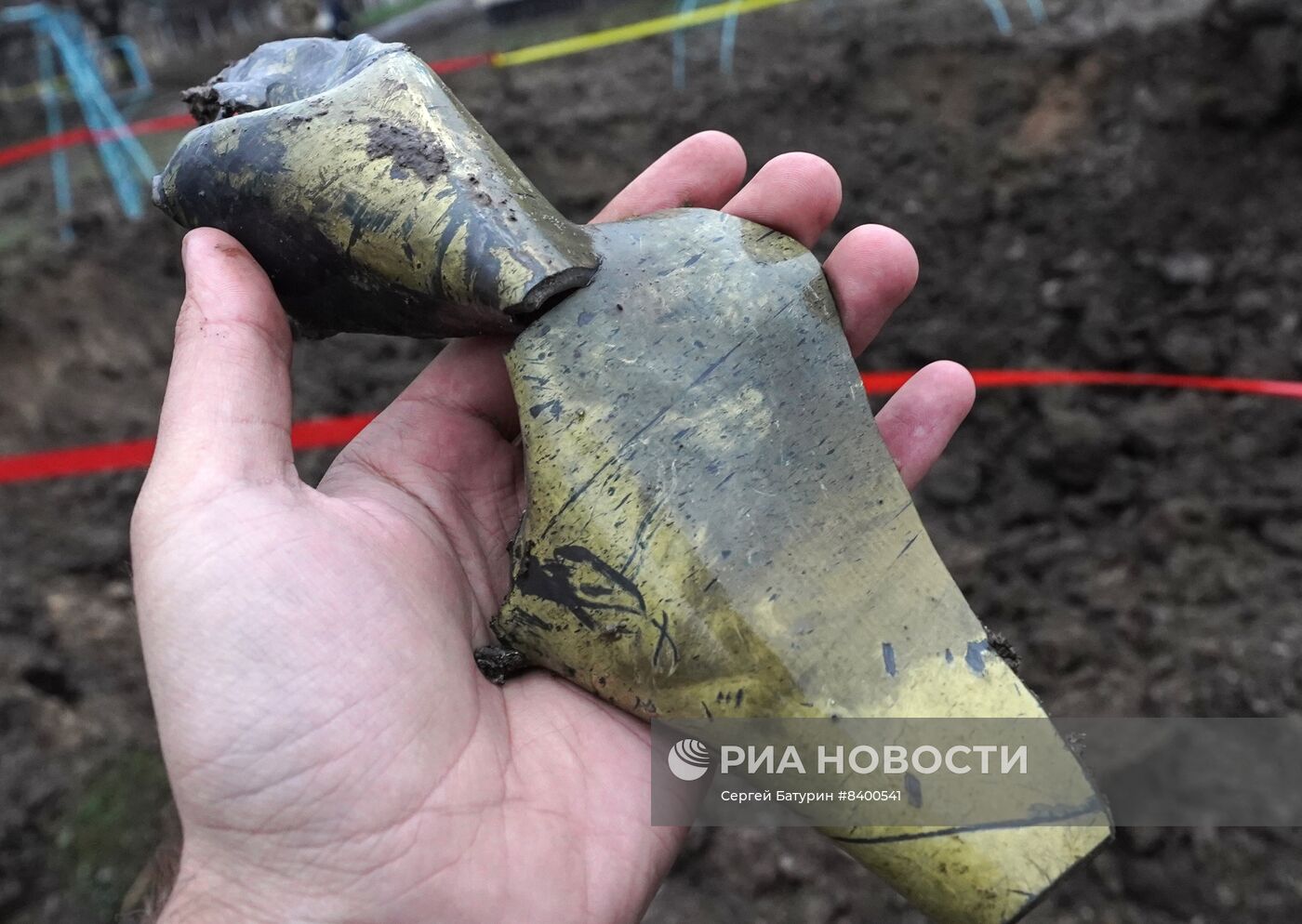 Последствия обстрела ВСУ школы в Зугрэсе