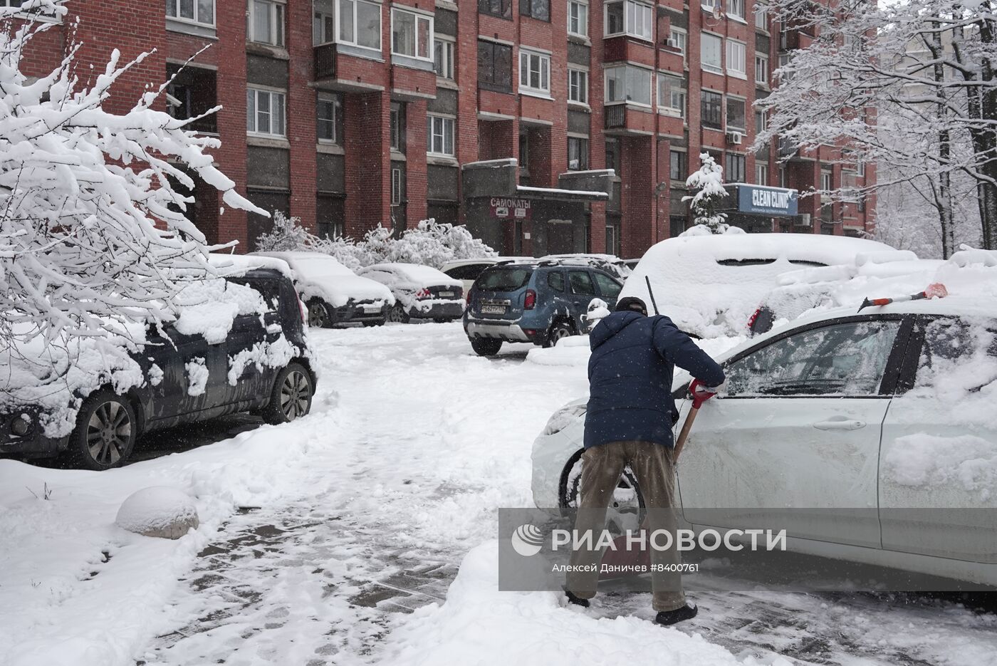 Весенний снегопад в Санкт-Петербурге