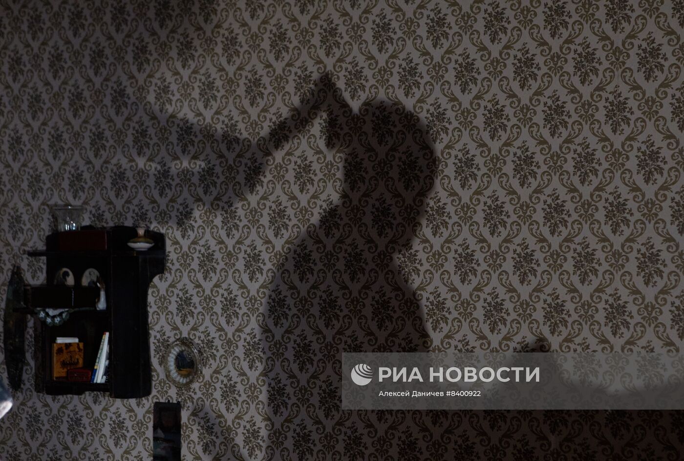 Съемка фильма "Вести незримый бой" на киностудии "Ленфильм" в Петербурге