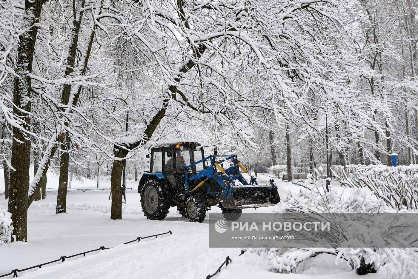 Весенний снегопад в Санкт-Петербурге