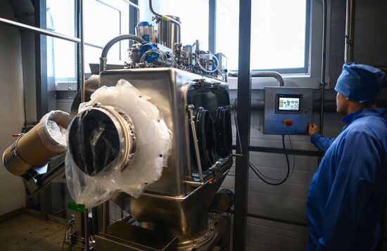 Производство фармацевтических субстанций запустили на заводе "Биохимик" в Саранске