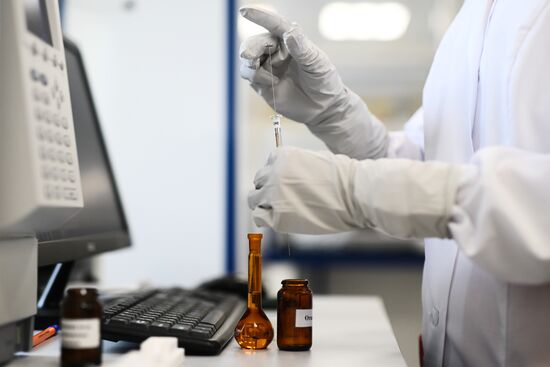 Производство фармацевтических субстанций запустили на заводе "Биохимик" в Саранске