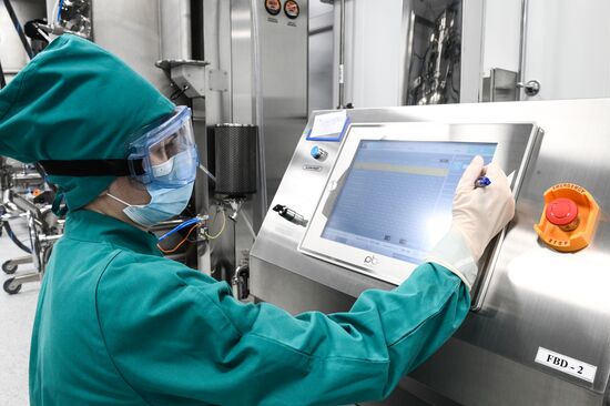 Производство фармацевтических субстанций запустили на заводе "Биохимик" в Саранске