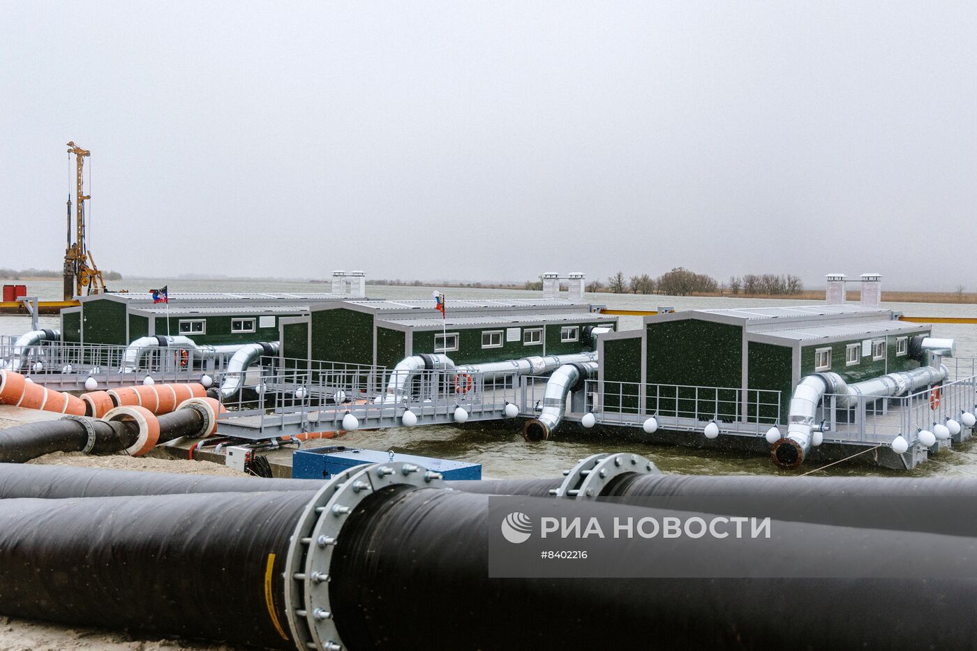 Новый водовод, соединяющий Ростовскую область и Донбасс, начал забор воды из реки Дон