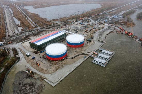 Новый водовод, соединяющий Ростовскую область и Донбасс, начал забор воды из реки Дон