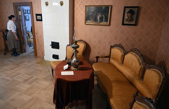 Открытие Дома-музея Чехова в Москве после реставрации