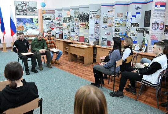 Акция "Герои среди нас" в ЛНР