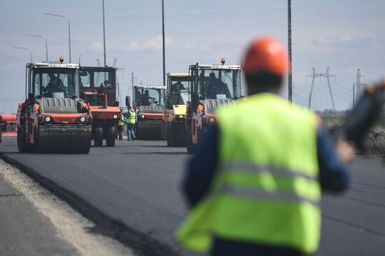 Строительство дальнего автодорожного подхода к Крымскому мосту в Краснодарском крае