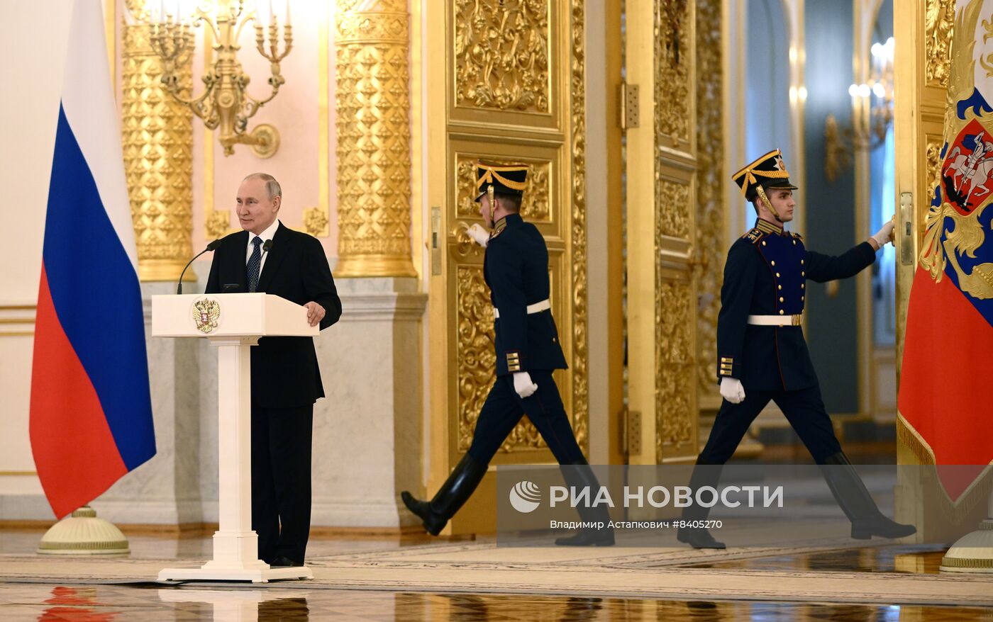 Президент РФ В. Путин принял верительные грамоты у вновь прибывших послов иностранных государств