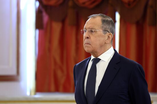 Президент РФ В. Путин принял верительные грамоты у вновь прибывших послов иностранных государств