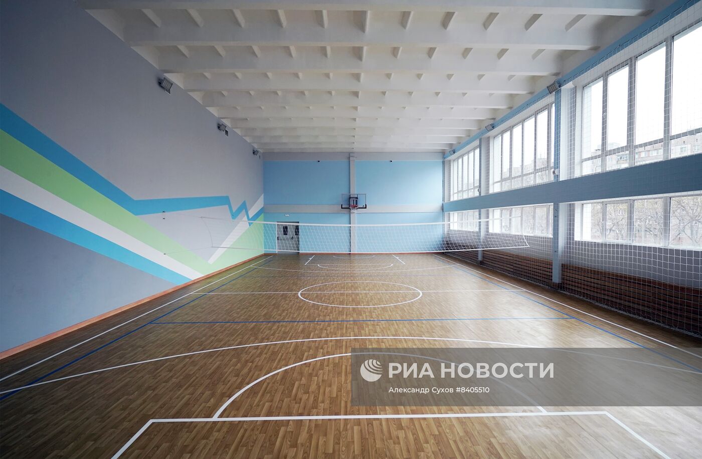 Восстановленная школа №64 открылась в Мариуполе