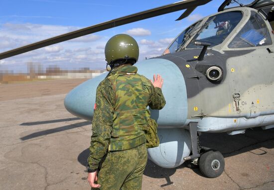 Работа армейской авиации в зоне проведения СВО