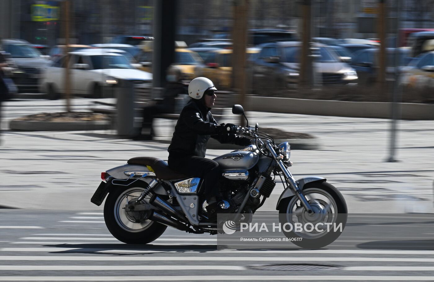 Теплая погода в Москве