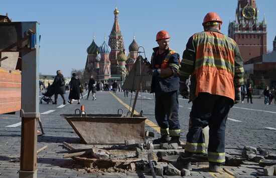 Теплая погода в Москве