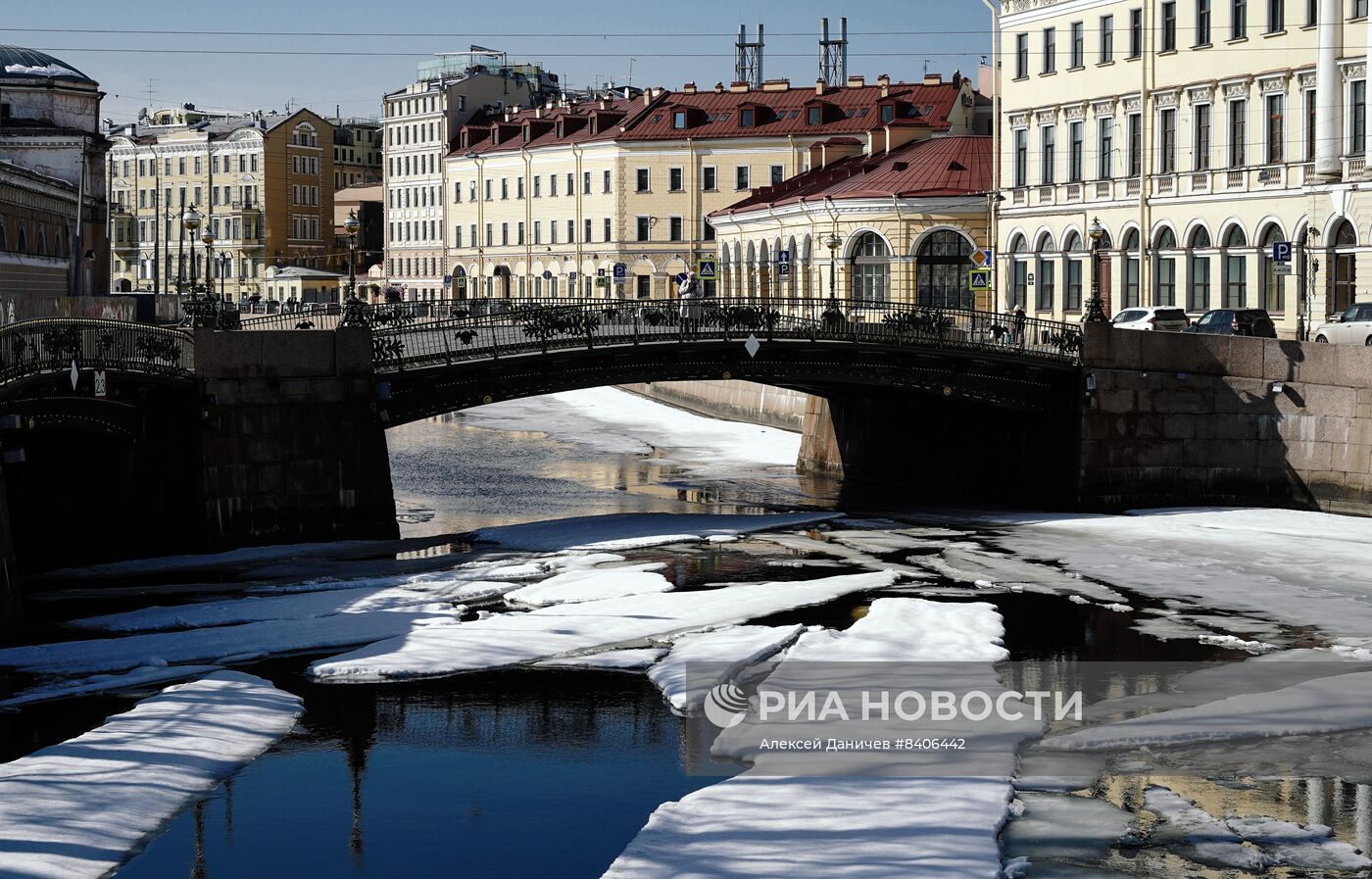 Весна в Санкт-Петербурге