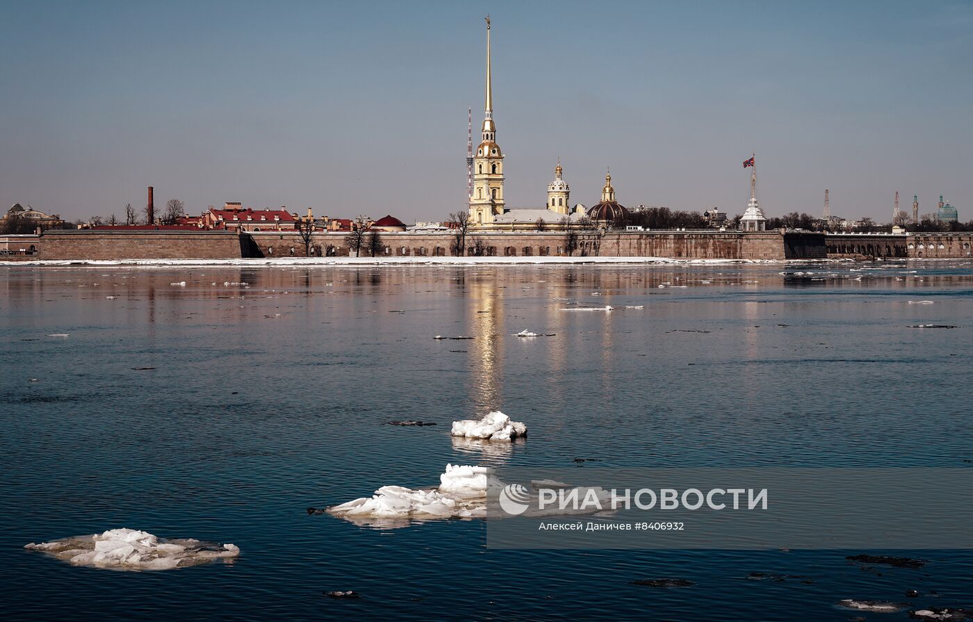 Весна в Санкт-Петербурге