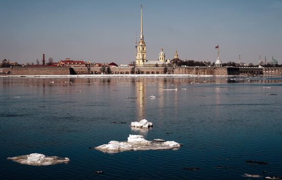 Весна в Санкт-Петербурге