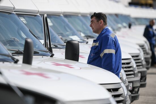 Крым получил 24 машины скорой помощи