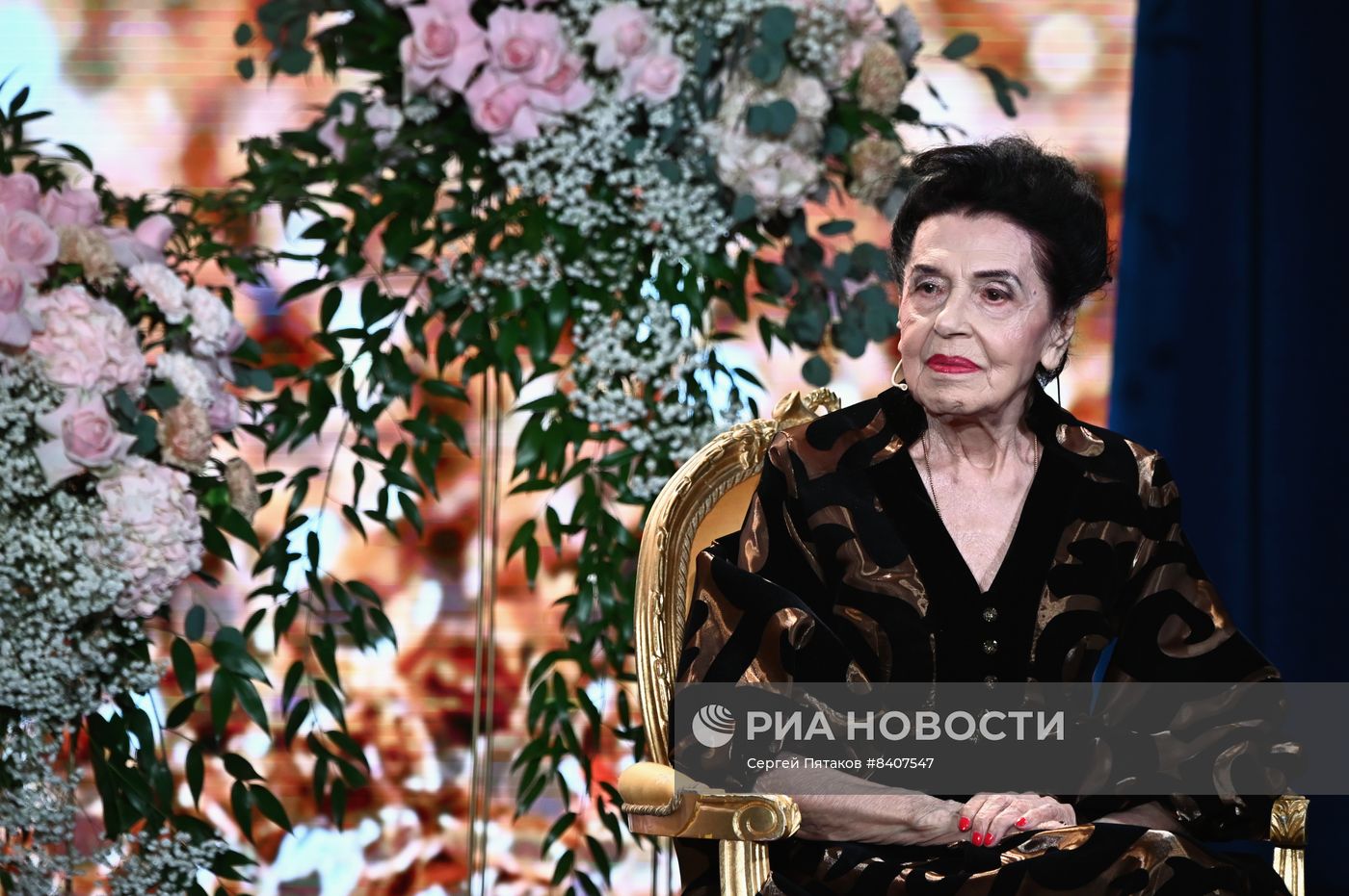 Юбилейный концерт заслуженной артистки России Ирины Костровой