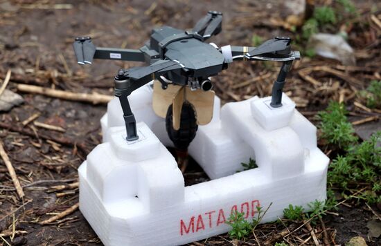 Производство беспилотников в батальоне "Восток" в ДНР