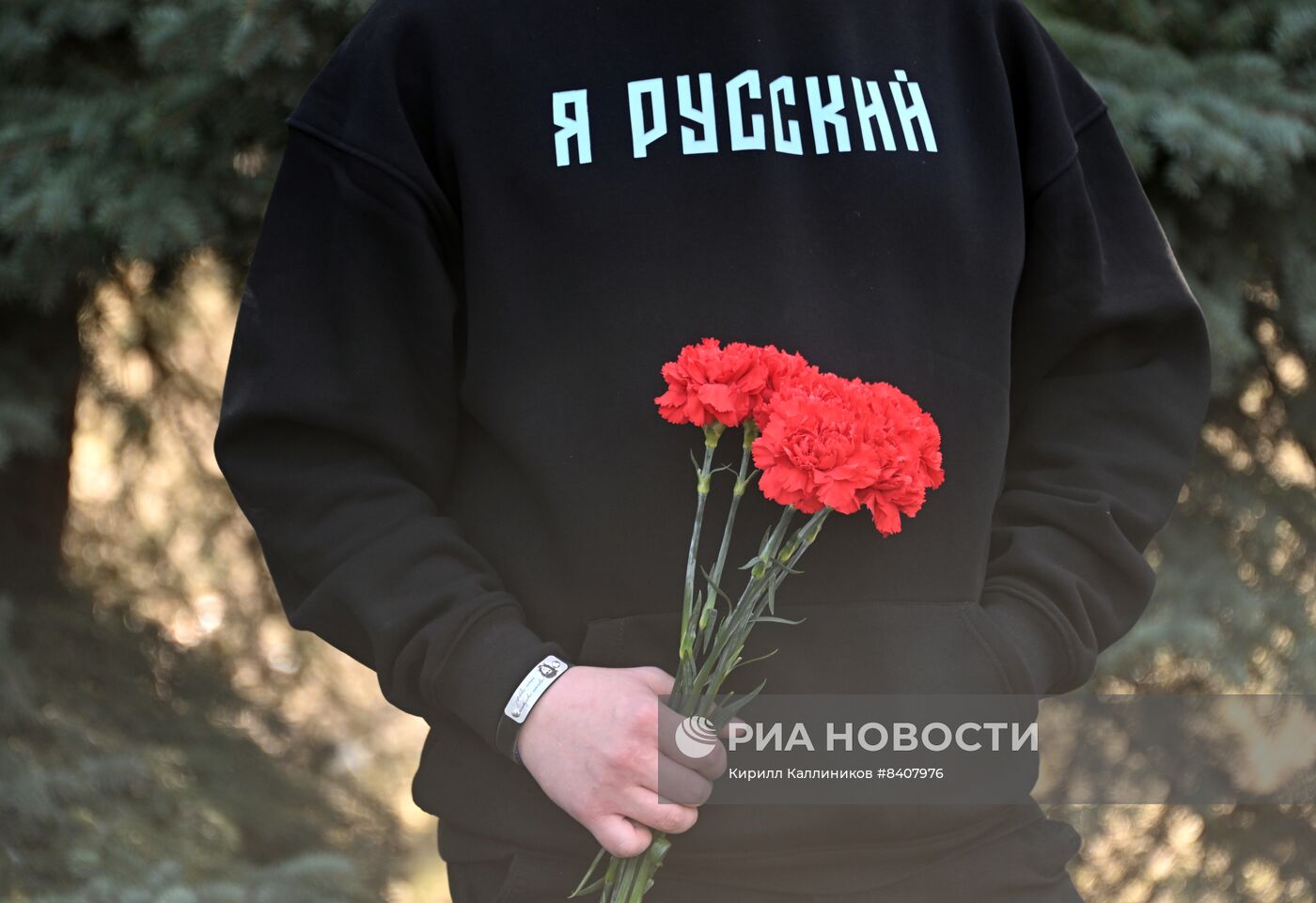 Прощание с военкором Владленом Татарским 