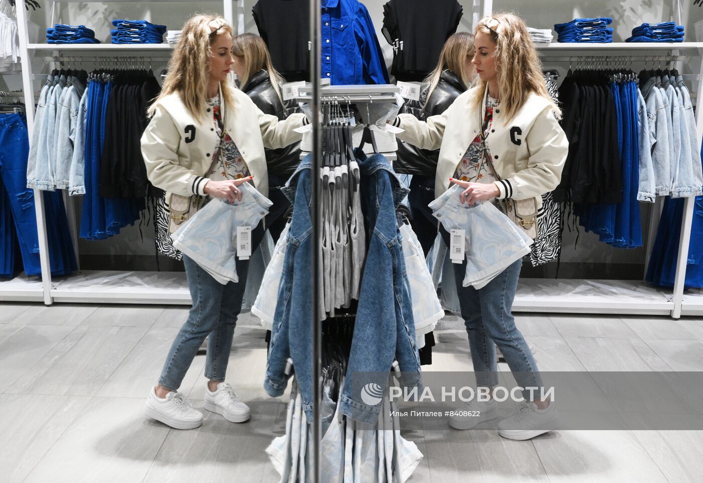 Открытие флагманского магазина Gloria Jeans в Москве