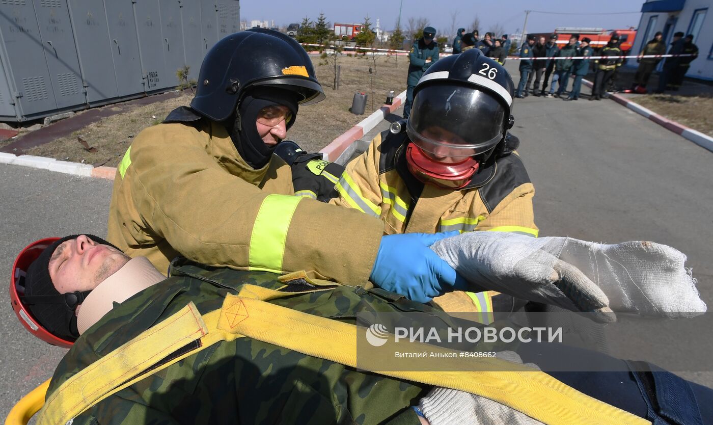 Соревнования МЧС по ликвидации последствий ДТП во Владивостоке | РИА  Новости Медиабанк