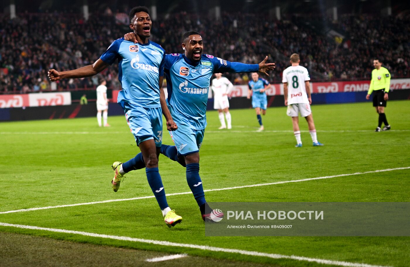 Футбол. РПЛ. Матч "Локомотив" - "Зенит"