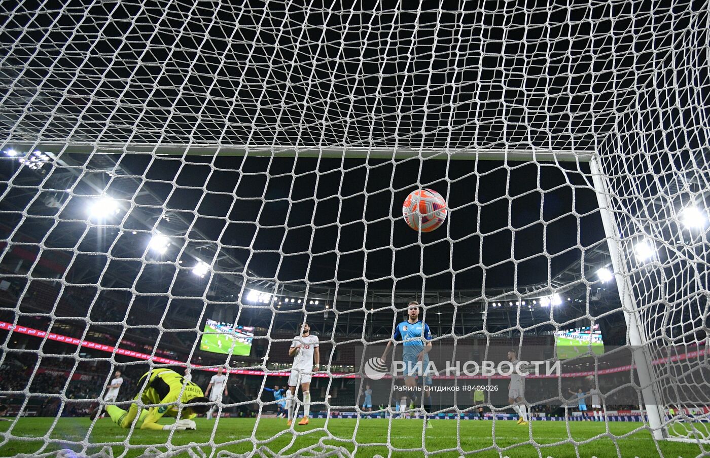 Футбол. РПЛ. Матч "Локомотив" - "Зенит"