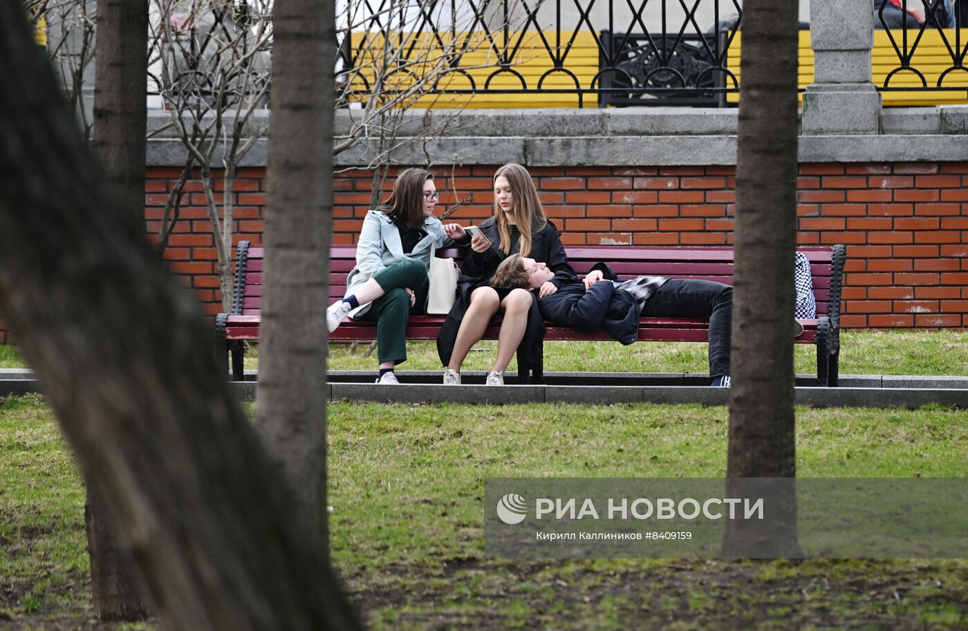 Весенняя погода в Москве