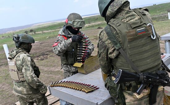 Боевая подготовка подразделений ВДВ на полигоне в зоне СВО