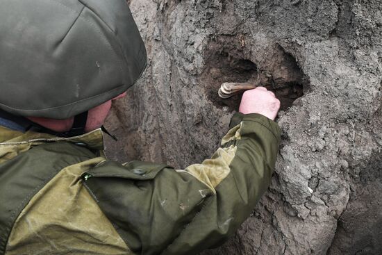 Работы поискового отряда по обнаружению останков в зоне СВО